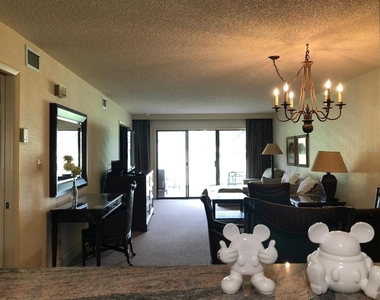 29129 Bay Hollow Drive - Photo Thumbnail 3