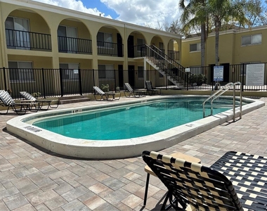 3206 W Azeele Street - Photo Thumbnail 12
