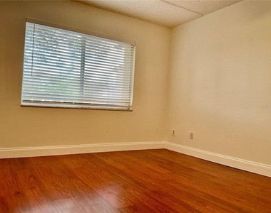 3206 W Azeele Street - Photo Thumbnail 7