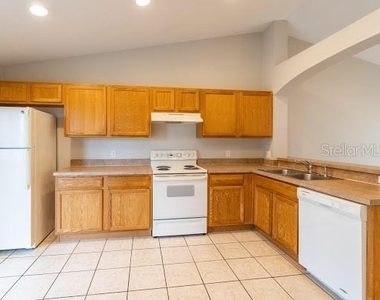 9 E 5th Street - Photo Thumbnail 19