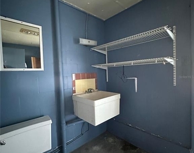 1400 Carolina Avenue - Photo Thumbnail 26