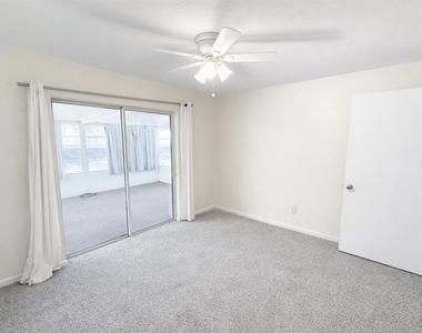 3442 N Tamarisk Avenue - Photo Thumbnail 9