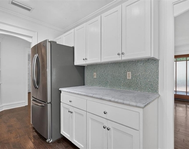 433 Se 7th Street - Photo Thumbnail 10