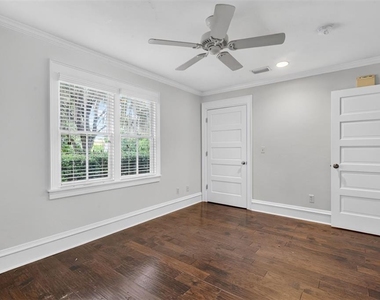 433 Se 7th Street - Photo Thumbnail 20