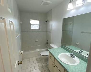 9195 Se 163rd Street - Photo Thumbnail 7