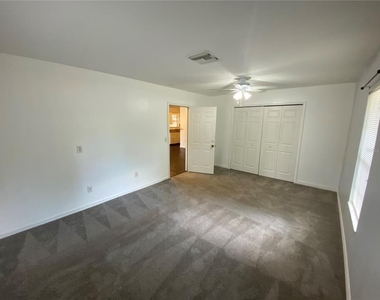 9195 Se 163rd Street - Photo Thumbnail 6