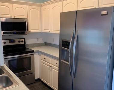 9195 Se 163rd Street - Photo Thumbnail 4