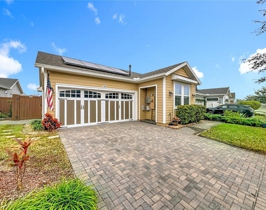 383 Alcove Drive - Photo Thumbnail 3