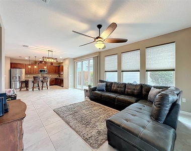 383 Alcove Drive - Photo Thumbnail 23