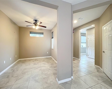 383 Alcove Drive - Photo Thumbnail 25
