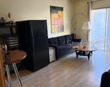 101 Palm Harbor Pkwy - Photo Thumbnail 6