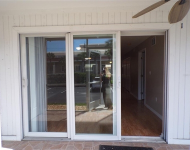 150 Harborside Avenue - Photo Thumbnail 22