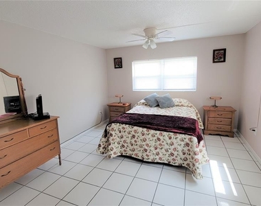 2727 75th St W - Photo Thumbnail 8