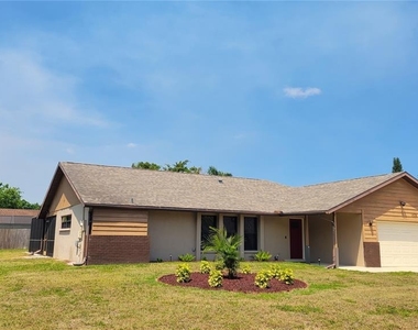 1526 Georgetowne Lane - Photo Thumbnail 1