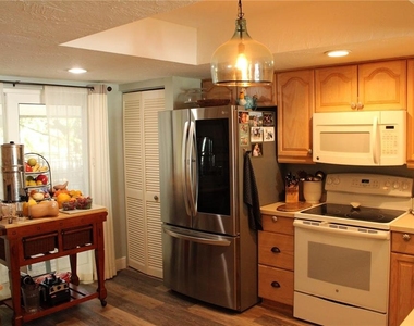 6470 Mourning Dove Drive - Photo Thumbnail 2