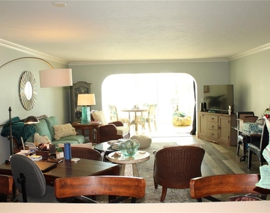 6470 Mourning Dove Drive - Photo Thumbnail 9