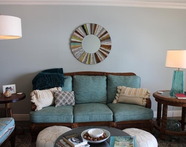 6470 Mourning Dove Drive - Photo Thumbnail 6