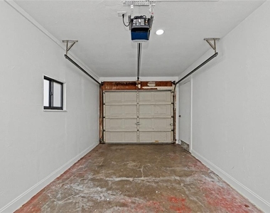 2239 Worrington Street - Photo Thumbnail 24