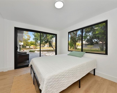 2239 Worrington Street - Photo Thumbnail 11