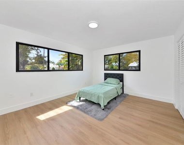 2239 Worrington Street - Photo Thumbnail 17