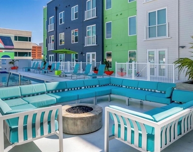 1659 2nd Street - Photo Thumbnail 14
