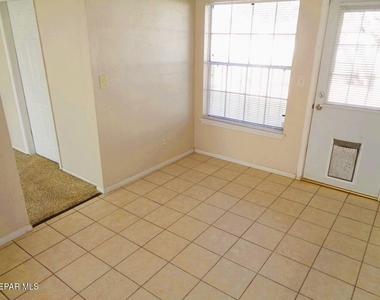 309 Turnstone Drive - Photo Thumbnail 7