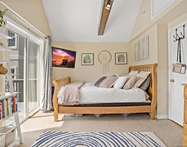 210 Broadway Road - Photo Thumbnail 16