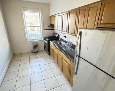 102-5 86th Avenue - Photo Thumbnail 2