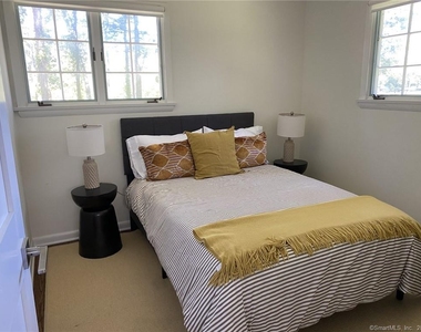 321 Shore Road - Photo Thumbnail 18