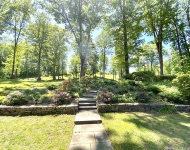 321 Shore Road - Photo Thumbnail 22