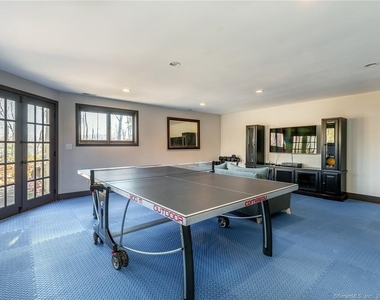 321 Shore Road - Photo Thumbnail 20