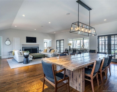 321 Shore Road - Photo Thumbnail 8