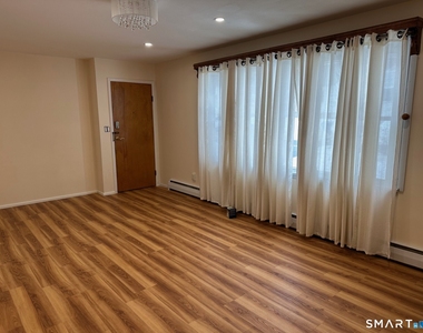 287 East Road - Photo Thumbnail 2