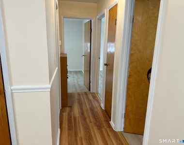 287 East Road - Photo Thumbnail 8
