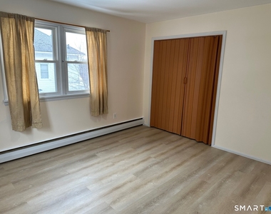 287 East Road - Photo Thumbnail 10