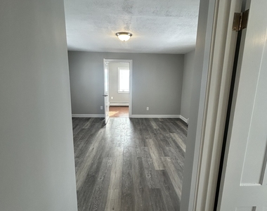 54 Forest Street - Photo Thumbnail 28