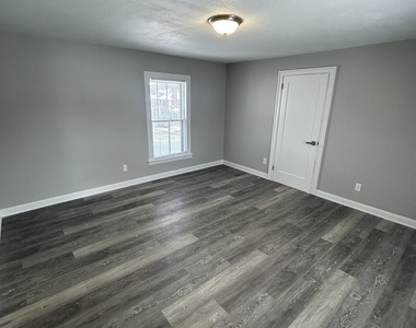 54 Forest Street - Photo Thumbnail 31