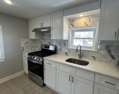 54 Forest Street - Photo Thumbnail 7