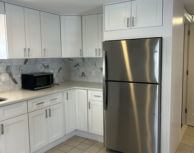 54 Forest Street - Photo Thumbnail 9