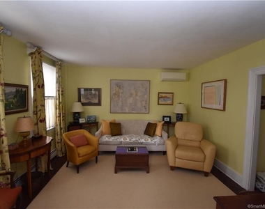 15 Trumbull Street - Photo Thumbnail 11