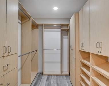 2999 Bel Air Drive - Photo Thumbnail 26