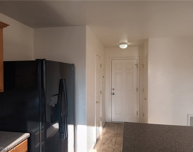 1250 E Bourbon Street - Photo Thumbnail 5