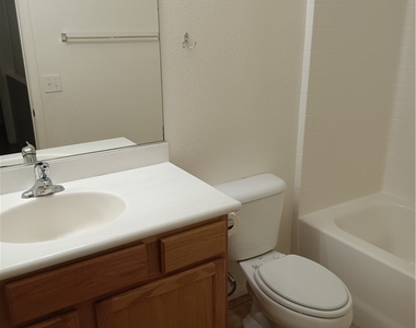 1250 E Bourbon Street - Photo Thumbnail 12
