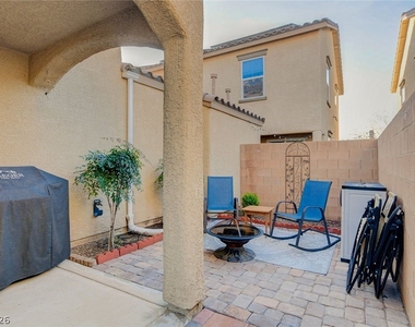 1045 Spotted Saddle Street - Photo Thumbnail 28