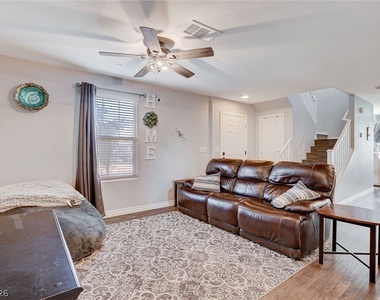 1045 Spotted Saddle Street - Photo Thumbnail 3