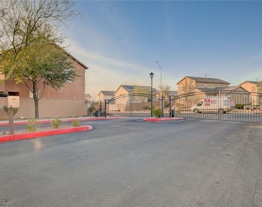 1045 Spotted Saddle Street - Photo Thumbnail 26