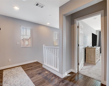 1045 Spotted Saddle Street - Photo Thumbnail 9