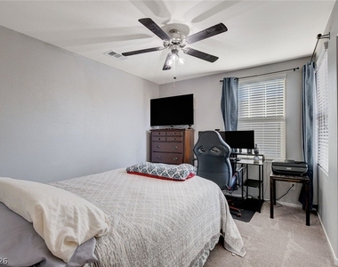 1045 Spotted Saddle Street - Photo Thumbnail 21