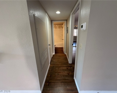 7570 W Flamingo Road - Photo Thumbnail 7