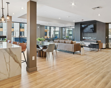 655 Washington Street - Photo Thumbnail 35